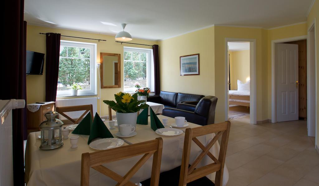 Haus Friedrich-Goehren Apartman Szoba fotó