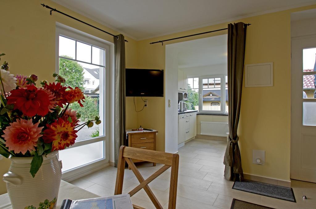 Haus Friedrich-Goehren Apartman Szoba fotó